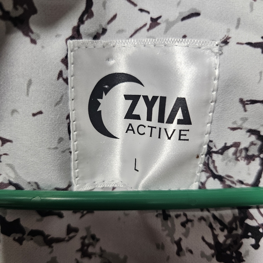 Zyia Marble Pattern Ski Jacket - image 3